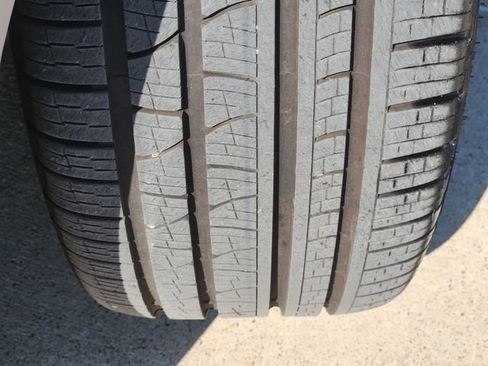 Used 2024 Ford Edge ST w/ Equipment Group 401A AWD/4WD image 19