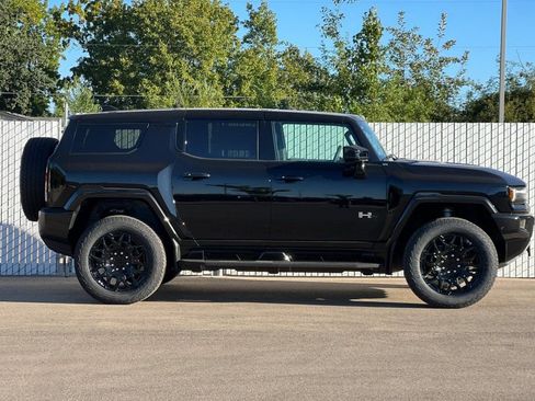 New 2025 GMC Hummer EV 2X image 3