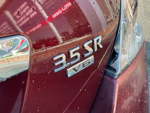 Used 2010 Nissan Altima 3.5 SR w/ Sport Pkg FWD image 8