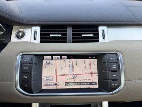 Used 2015 Land Rover Range Rover Evoque Pure Premium AWD/4WD image 49