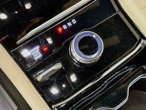 Used 2023 Jeep Grand Cherokee L Limited w/ Luxury Tech Group II image 19