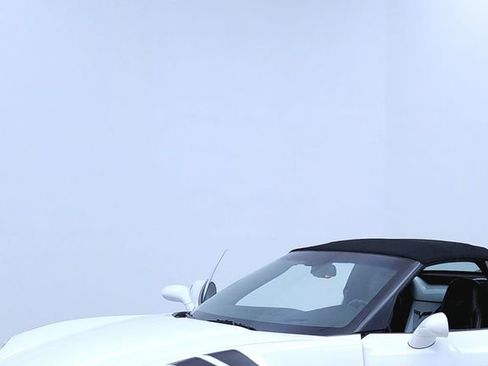 Used 2010 Chevrolet Corvette Grand Sport w/ Preferred Equipment Group RWD image 9