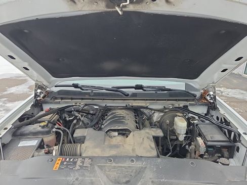 Used 2018 Chevrolet Silverado 1500 LTZ Z71 image 42