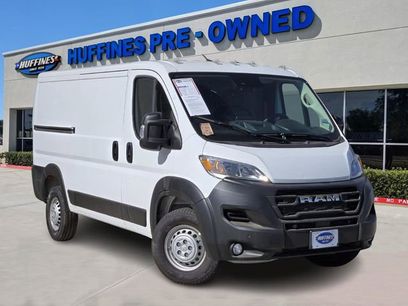 Used 2025 RAM ProMaster 2500 w/ Premium Convenience Group