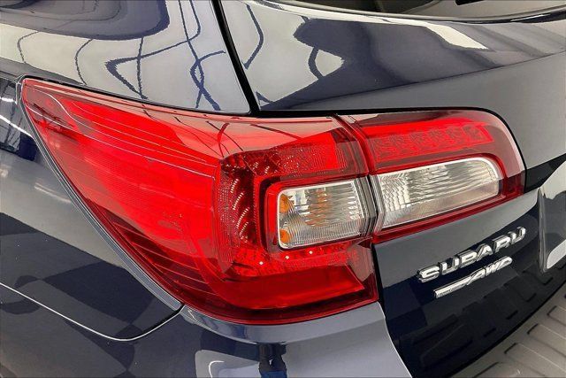 Used 2018 Subaru Outback 2.5i Limited AWD/4WD image 30