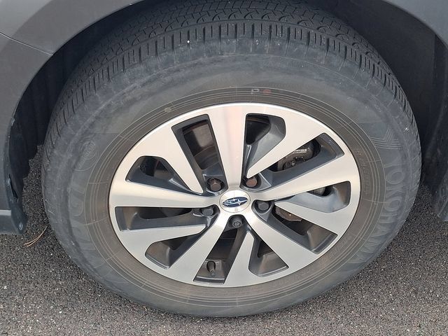 Certified 2024 Subaru Outback Premium AWD/4WD image 4