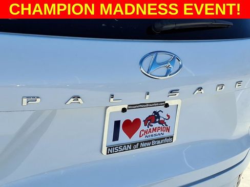 Used 2022 Hyundai Palisade Calligraphy image 10