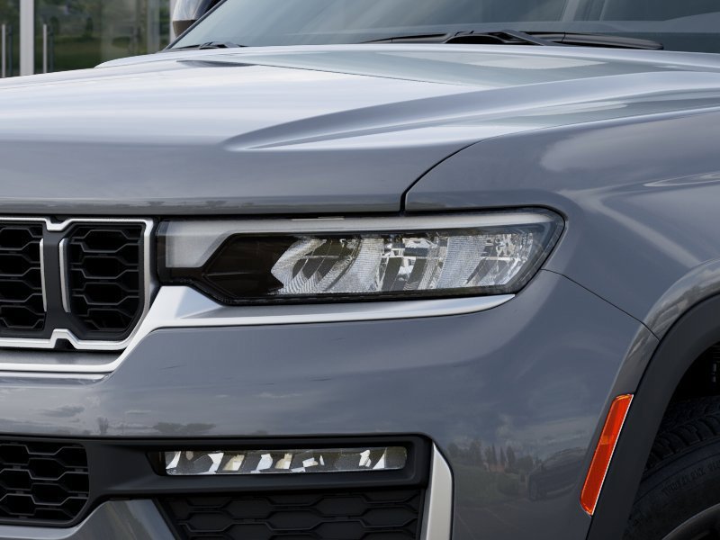 New 2027 Jeep Grand Cherokee Limited AWD/4WD image 10