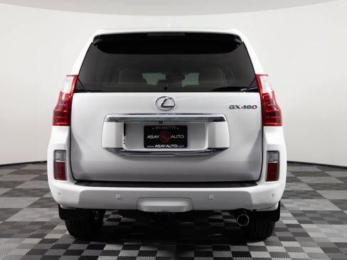 Used 2013 Lexus GX 460 w/ Comfort Plus Pkg AWD/4WD image 6