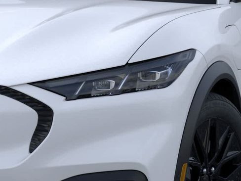 New 2026 Ford Mustang Mach-E Select RWD image 18