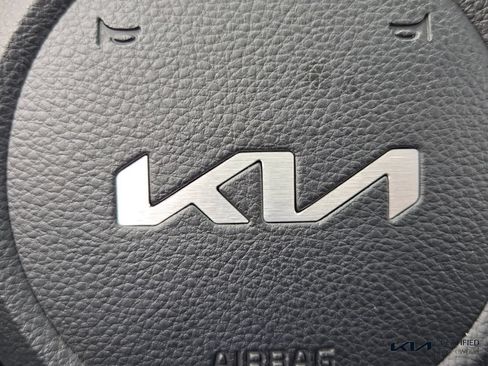 Certified 2022 Kia Seltos EX AWD/4WD image 31
