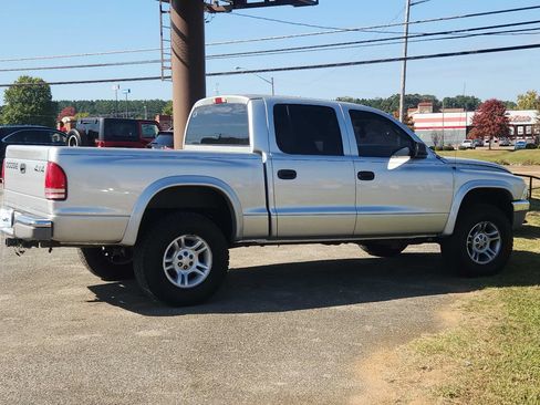 Used 2001 Dodge Dakota 4x4 Quad Cab image 2
