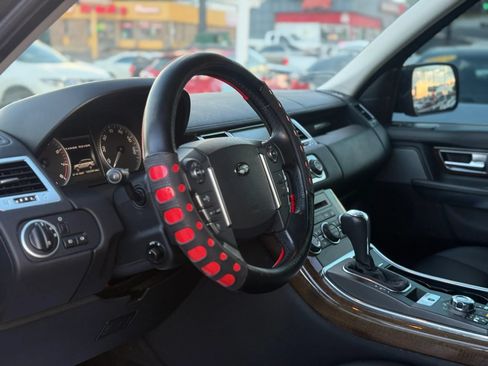 Used 2011 Land Rover Range Rover Sport HSE AWD/4WD image 11