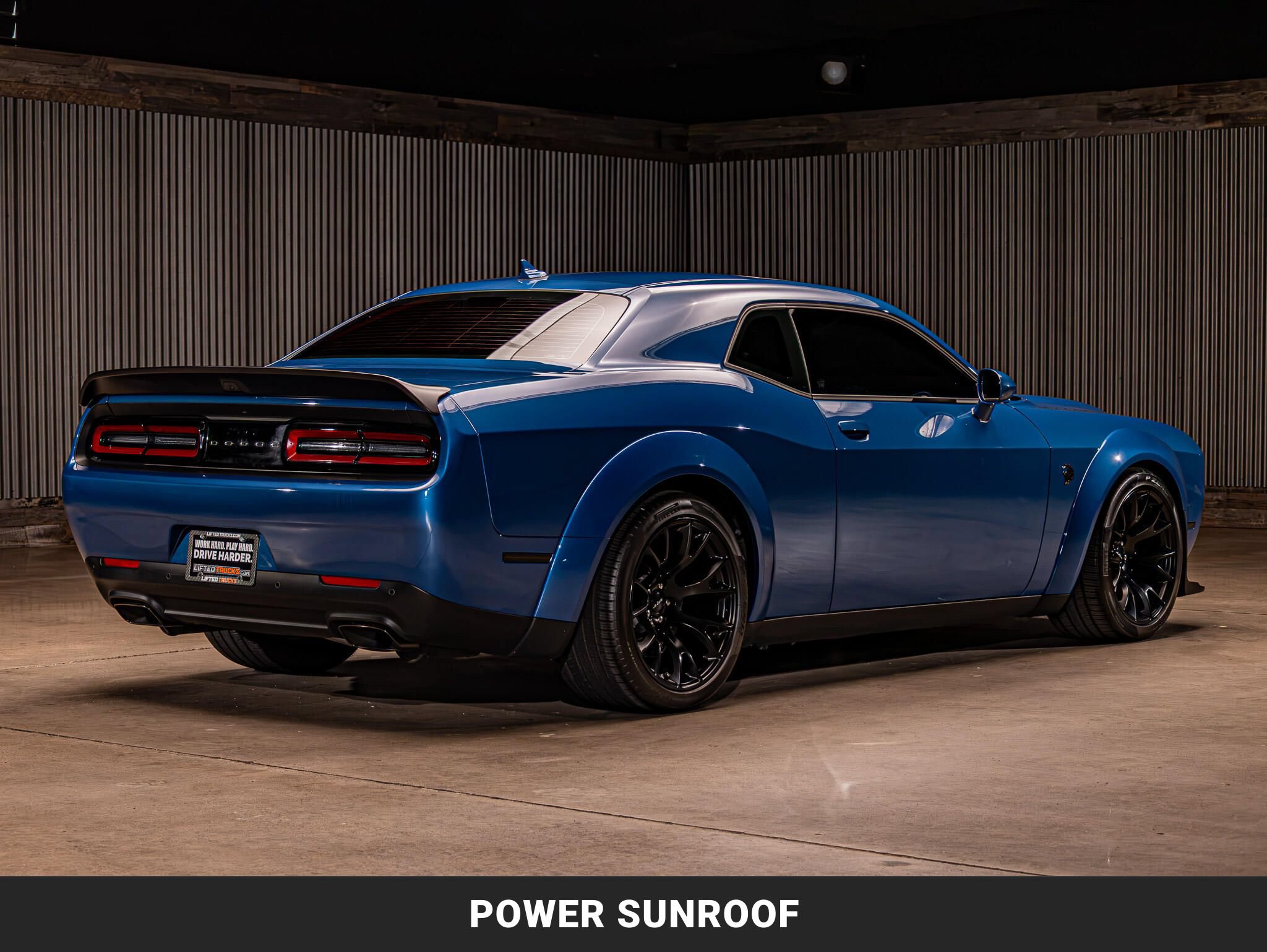 Used 2023 Dodge Challenger SRT Hellcat RWD image 9