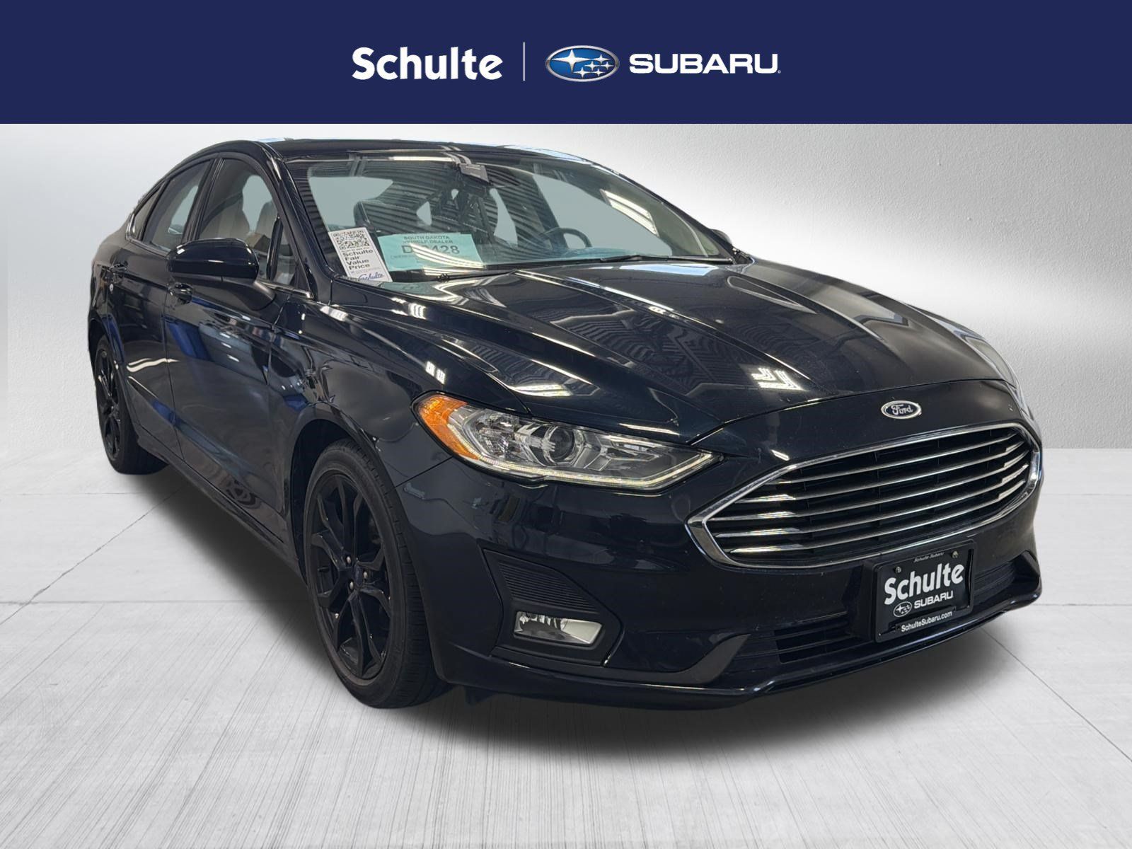 Used 2020 Ford Fusion SE w/ Equipment Group 151A FWD image 1