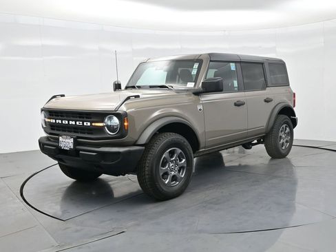 Used 2025 Ford Bronco Big Bend image 2