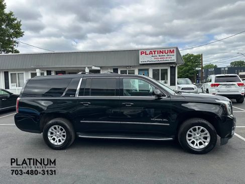 Used 2019 GMC Yukon XL SLT w/ HD Trailering Package AWD/4WD image 2