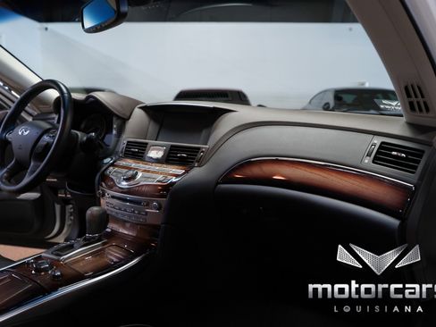 Used 2015 INFINITI Q70 L 3.7 w/ Deluxe Touring Package image 30
