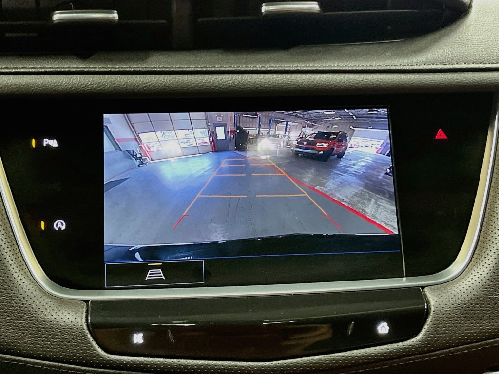 Used 2024 Cadillac XT5 Premium Luxury AWD/4WD image 14
