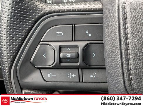 Certified 2025 Toyota Tacoma SR5 image 19