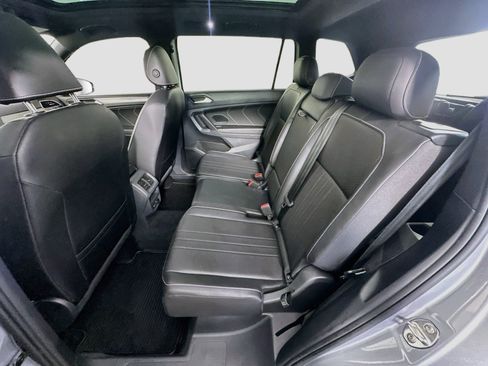 Used 2023 Volkswagen Tiguan SE R-Line FWD image 29
