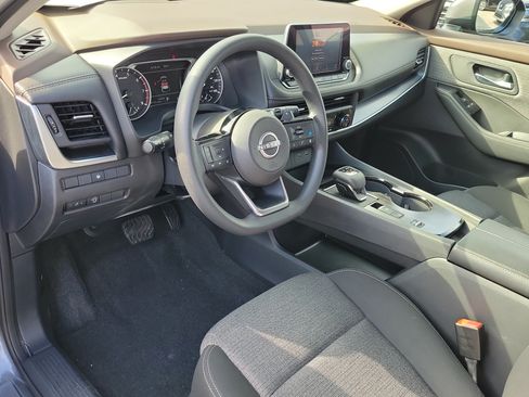 Certified 2023 Nissan Rogue SV FWD image 19