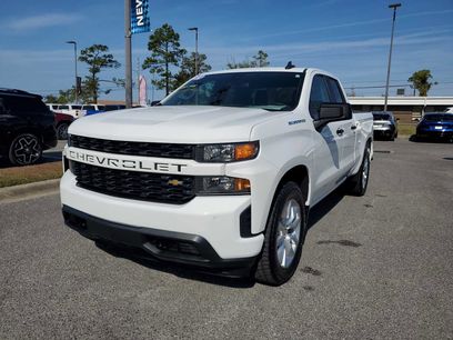 Certified 2022 Chevrolet Silverado 1500 Custom w/ Safety Confidence Package