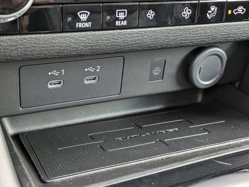 New 2026 Mitsubishi Outlander AWD image 24