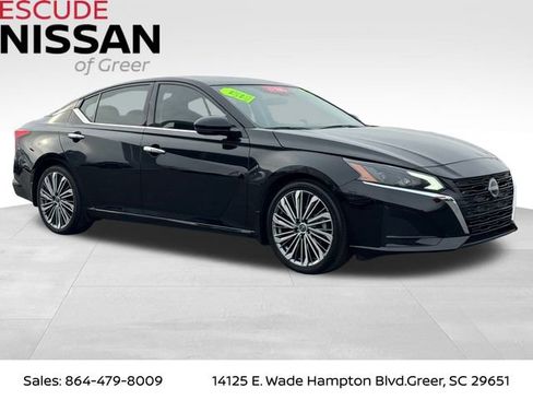 Certified 2024 Nissan Altima 2.5 SL image 1