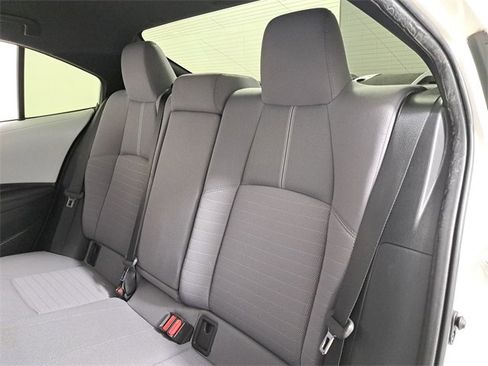 Used 2021 Toyota Corolla SE image 13