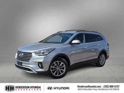 Used 2017 Hyundai Santa Fe SE w/ SE Premium Package 02