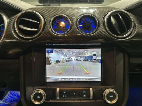 Used 2020 Ford Mustang GT Premium w/ GT Performance Package RWD image 29