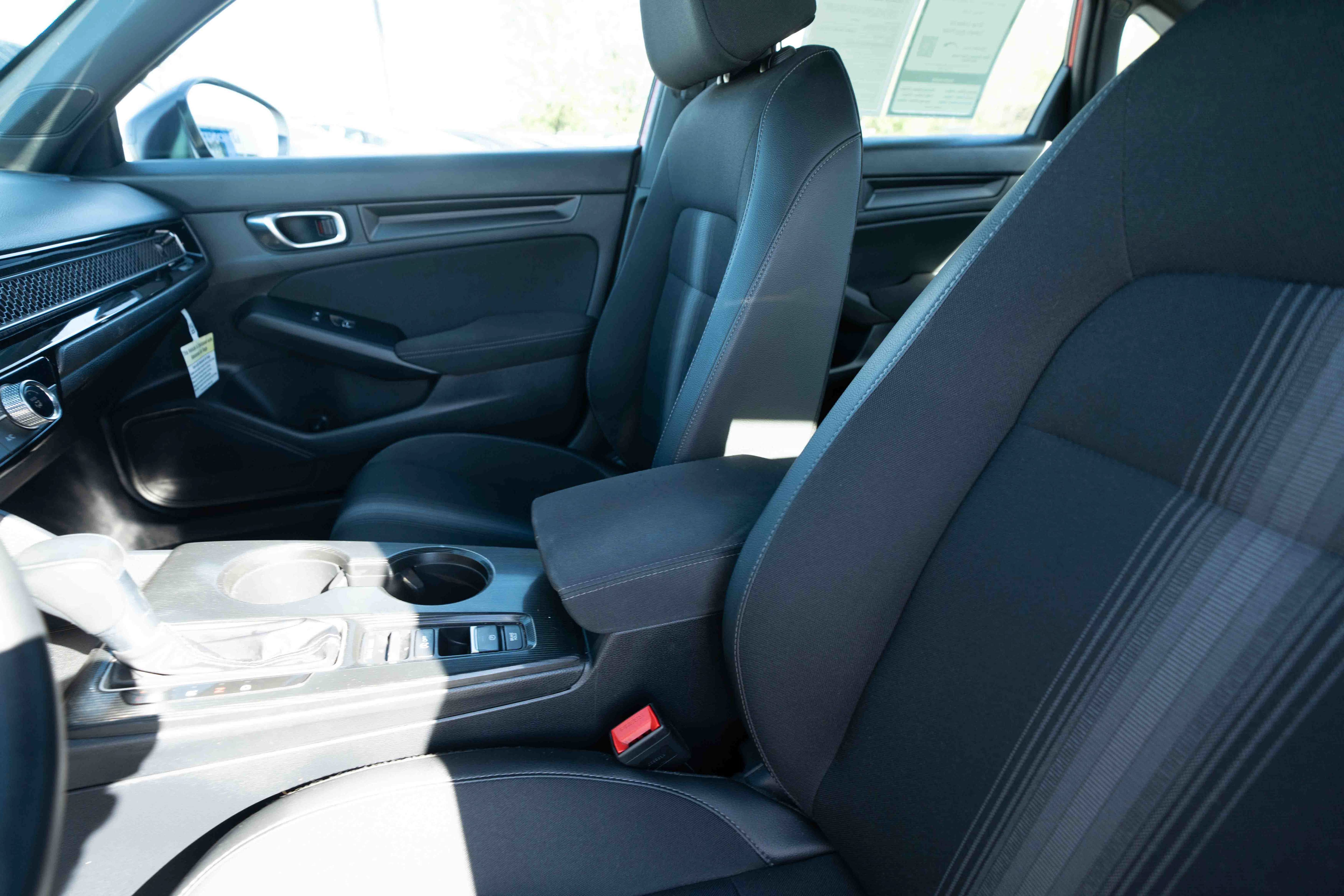 Used 2025 Honda Civic Sport image 10