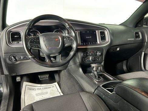 Used 2019 Dodge Charger SXT AWD/4WD image 13