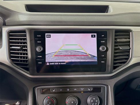 Used 2018 Volkswagen Atlas SE image 10