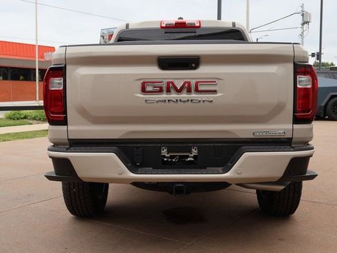New 2026 GMC Canyon Elevation AWD/4WD image 5