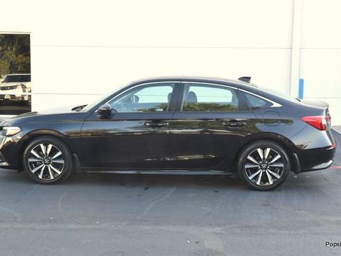 Used 2024 Honda Civic EX image 6