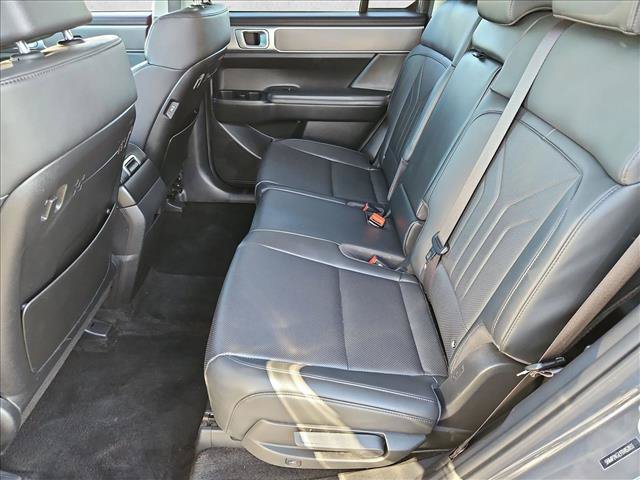 Used 2026 Hyundai Santa Fe SEL FWD image 17