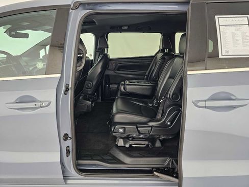 Used 2025 Honda Odyssey Sport-L image 15