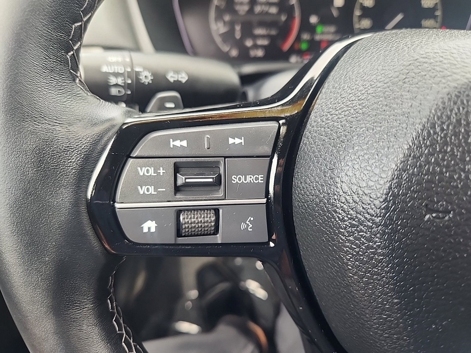 Used 2024 Honda Civic Sport image 17
