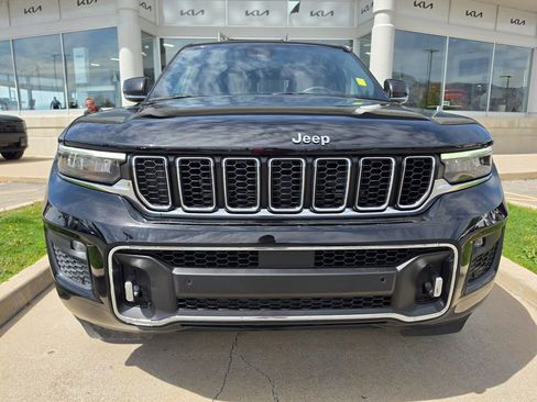 Used 2024 Jeep Grand Cherokee Overland w/ Trailer Tow Package image 2