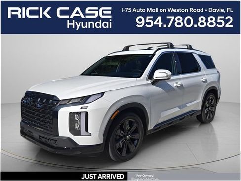 Used 2024 Hyundai Palisade XRT FWD image 1