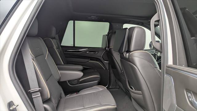 Used 2021 Cadillac Escalade Sport RWD image 18