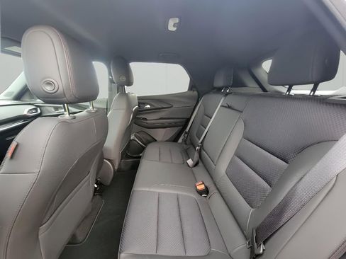 Used 2023 Chevrolet TrailBlazer RS FWD image 28