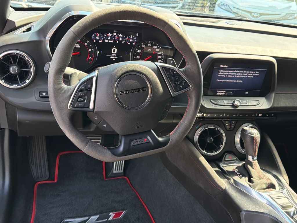 Used 2022 Chevrolet Camaro ZL1 RWD image 22