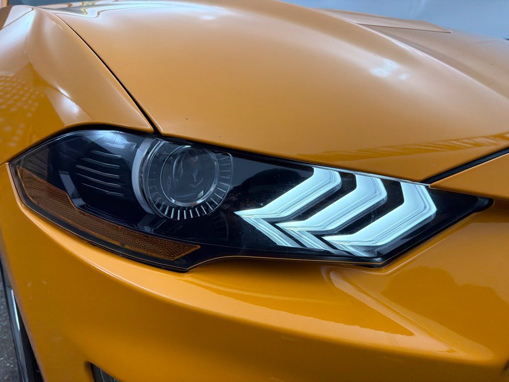 Used 2018 Ford Mustang GT Premium RWD image 28