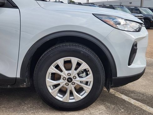 New 2026 Ford Escape Active image 5