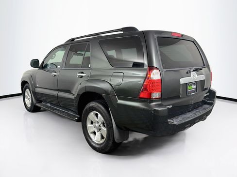 Used 2008 Toyota 4Runner SR5 RWD image 5