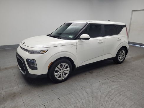 Used 2021 Kia Soul LX FWD image 2