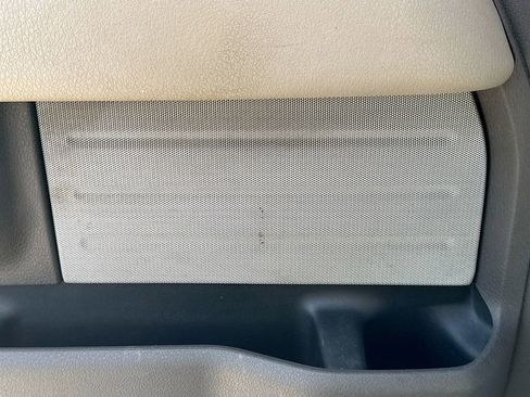 Used 2010 Ford F150 XLT RWD image 20